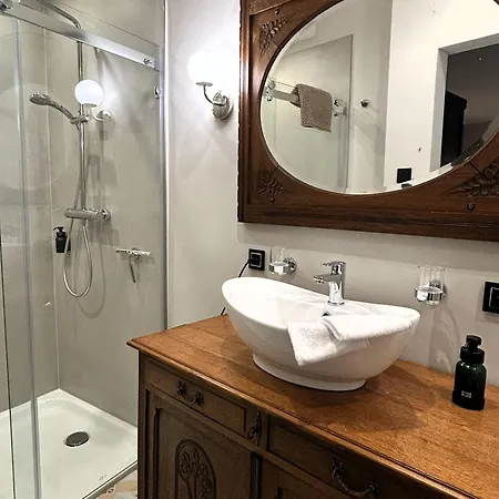 אורחן Gaestehaus Gruener Baum אוסטריך-ווינקל