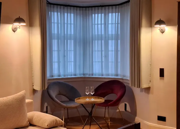 여관 Gaestehaus Gruener Baum *