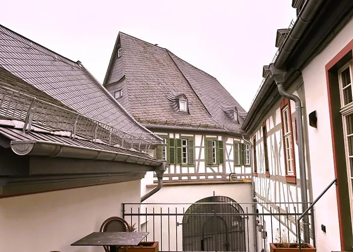 Gaestehaus Gruener Baum 여관 웨스트리크윈켈